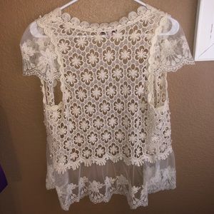 Young Essence lace tunic
